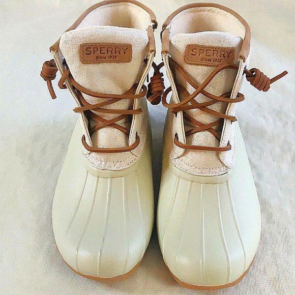 Sperry Shoes - Sperry Women's Saltwater Sparkle Textile Waterproof 8.5 M Duck Boots